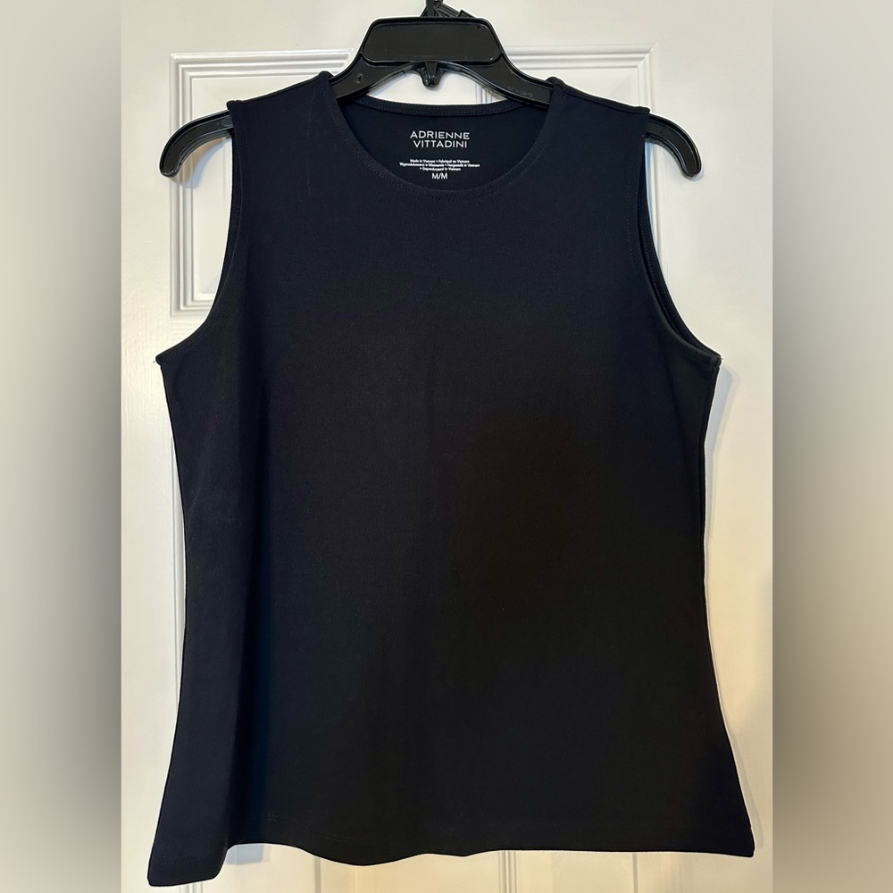 Adrienne Vittadini sleeveless black knit top, size medium, women